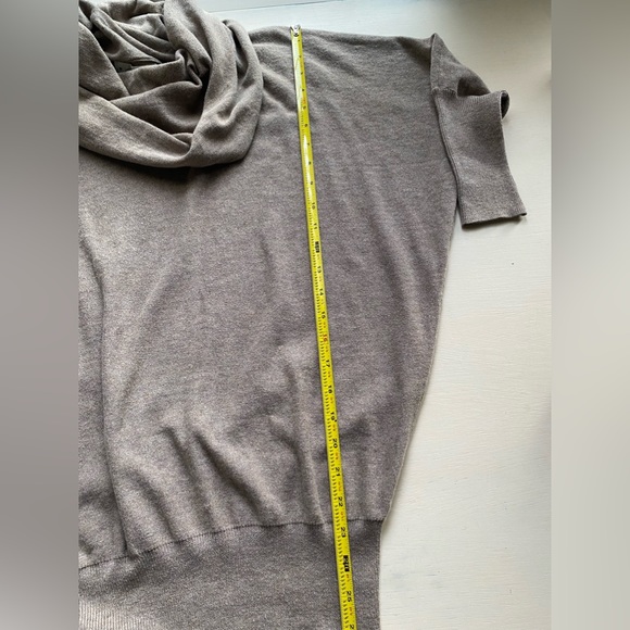 If It Were Me Cowl Neck Sweater Size S - Picture 10 of 10